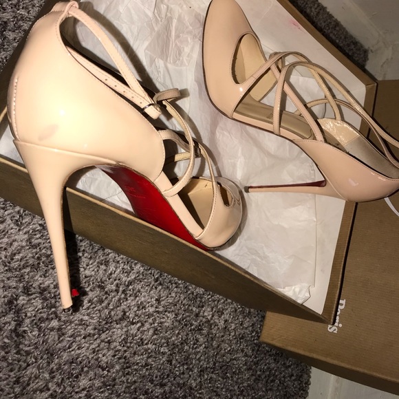 Christian Louboutin strappy heels - Picture 8 of 9